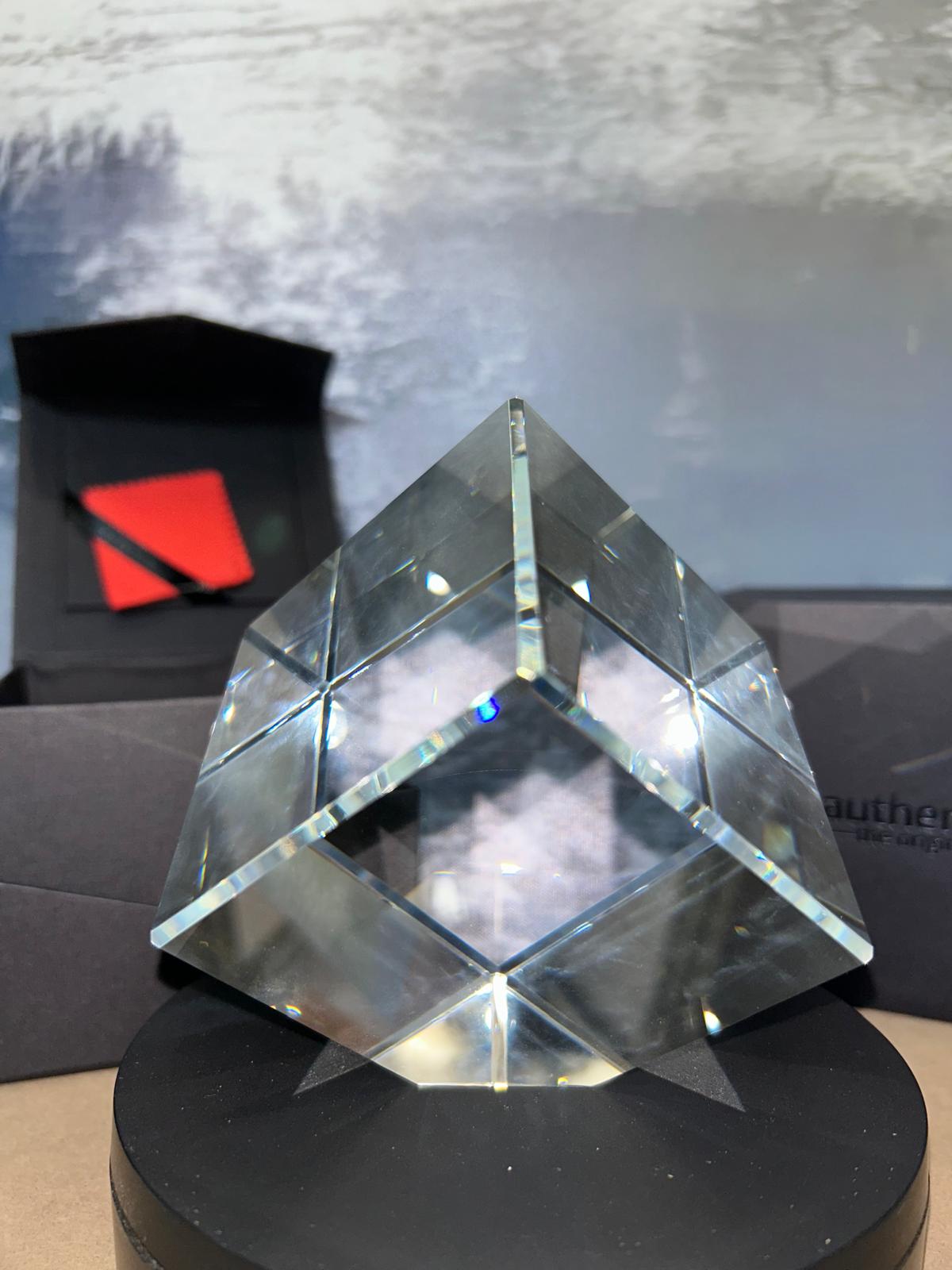 Personalized Medium 3D Diamond Crystal